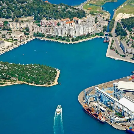 Lacus * Ploce (Dubrovnik-Neretva)